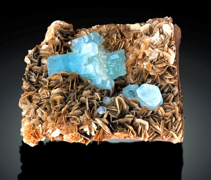 Museum Grade Aquamarine Specimen | Aquamarine Crystals Cluster | Aquamarine stone | Aquamarine for sale | Mineral Specimen | Muscovite Mica- 7.5 kg
