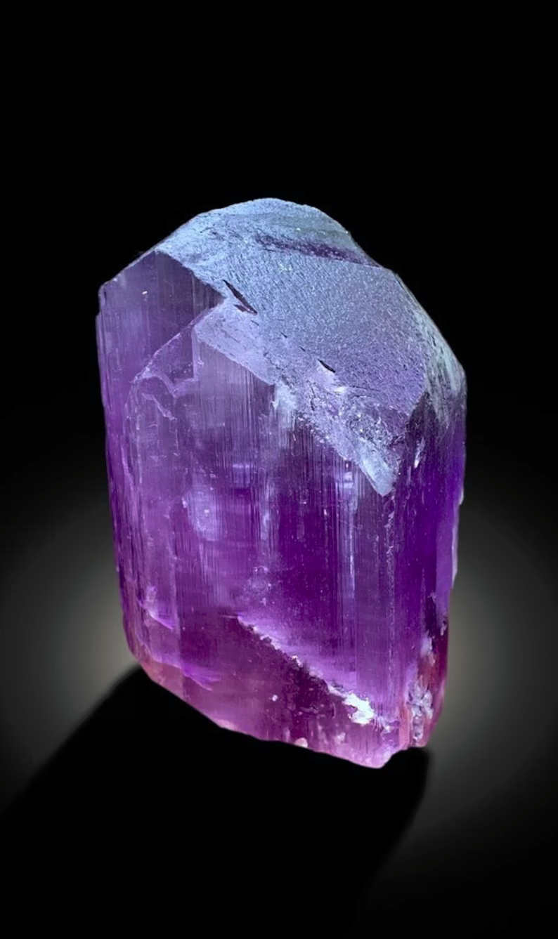 Top Grade Kunzite Crystal, Deep Pink color Kunzite Crystal, Natural Kunzite stone, Kunzite specimen, Raw Kunzite, Kunzite gemstone, 1108 g