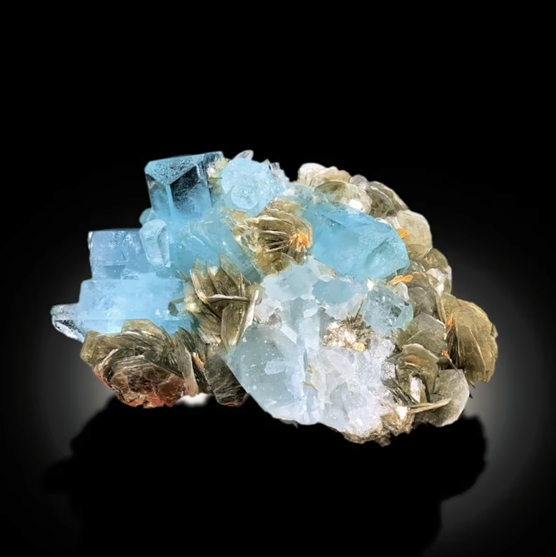 Aquamarine Specimen, Aquamarine Crystals with Mica, Aquamarine Cluster, Muscovite Mica, Crystal Cluster, Mineral Specimen, 725 g