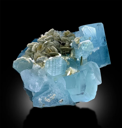Aquamarine Specimen, Aquamarine Crystals, Aquamarine with Mica, Aquamarine Cluster, Aquamarine from Pakistan, Raw Aquamarine, 998 gram