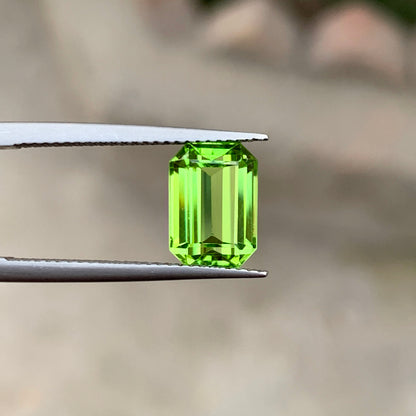 Burma Peridot Gemstone For Ring, Apple Green Peridot Ring Stone, 3.6 CT
