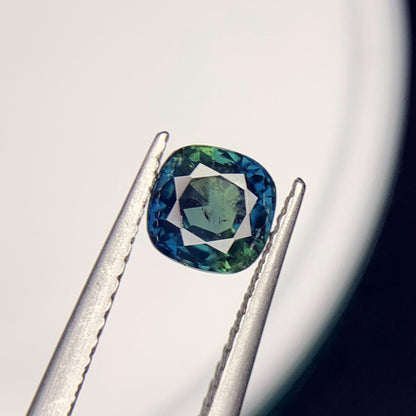 Parti Sapphire Gemstone For Ring, Bi Color Sapphire Loose Stone, 1.15 CT
