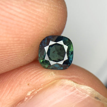 Parti Sapphire Gemstone For Ring, Bi Color Sapphire Loose Stone, 1.15 CT