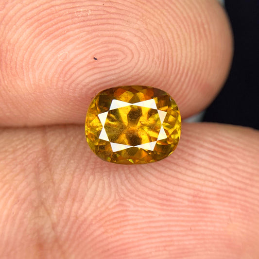 Full Fire Sphene Loose Gemstone For Ring, Natural Sphene var Titanite Gemstone, Loose Sphene Ring Stone, 1.90 CT