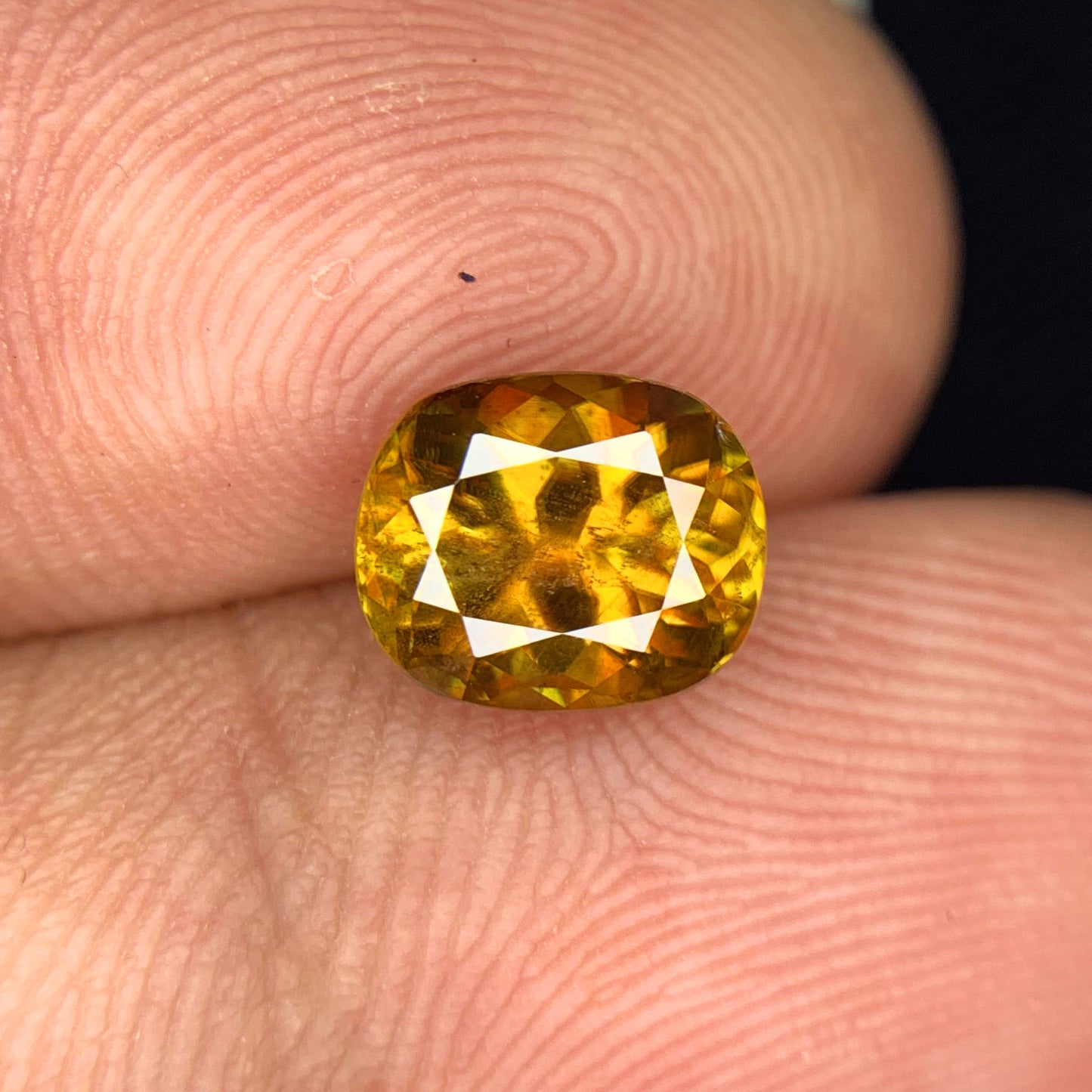 Full Fire Sphene Loose Gemstone For Ring, Natural Sphene var Titanite Gemstone, Loose Sphene Ring Stone, 1.90 CT
