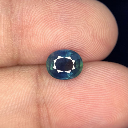 Parti Sapphire Stone For Ring, Oval Shape Bi Color Sapphire Gemstone, 1.8CT