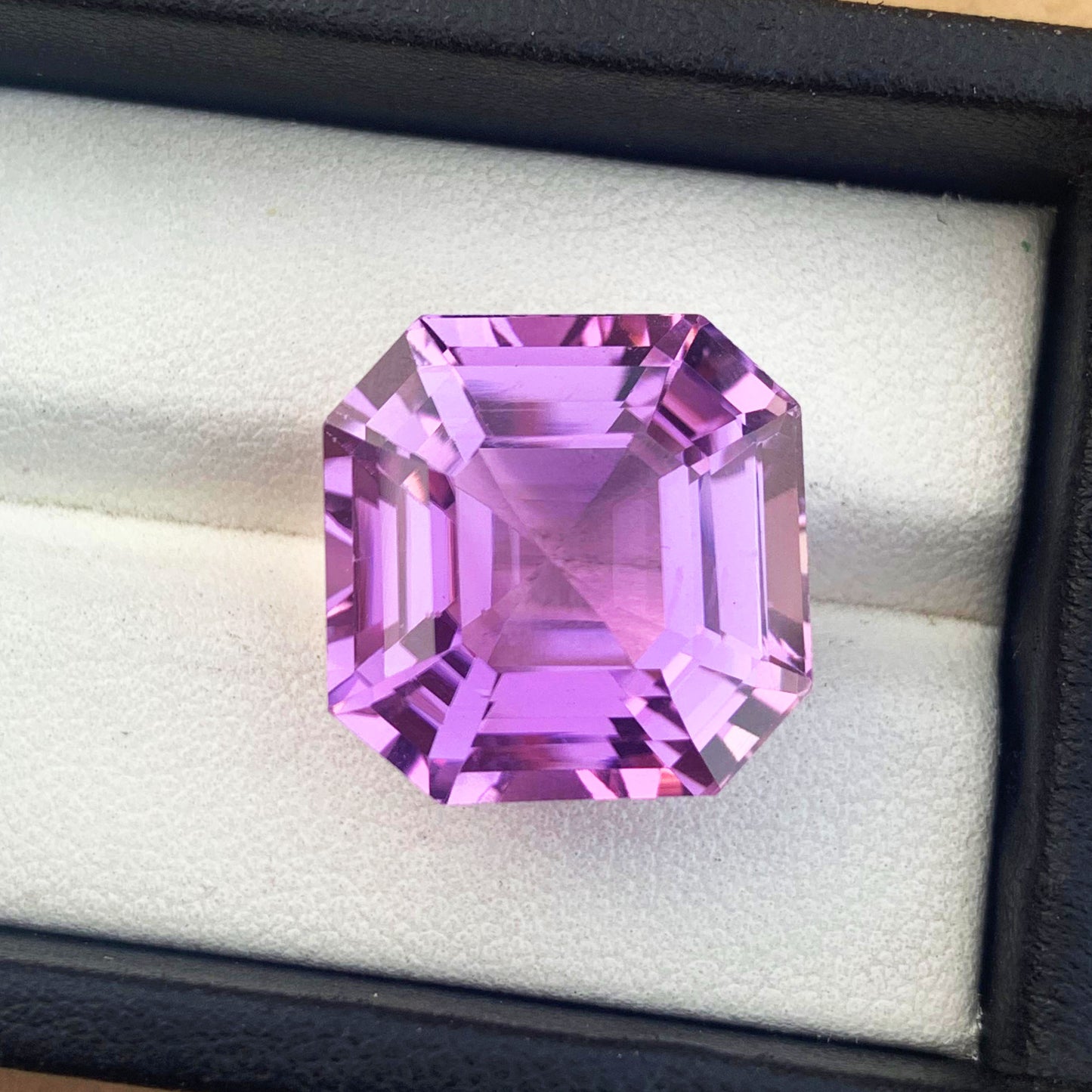 Deep Lilac Pink Kunzite Gemstone For Jewelry Making, Natural Kunzite Stone, 31.5 CT