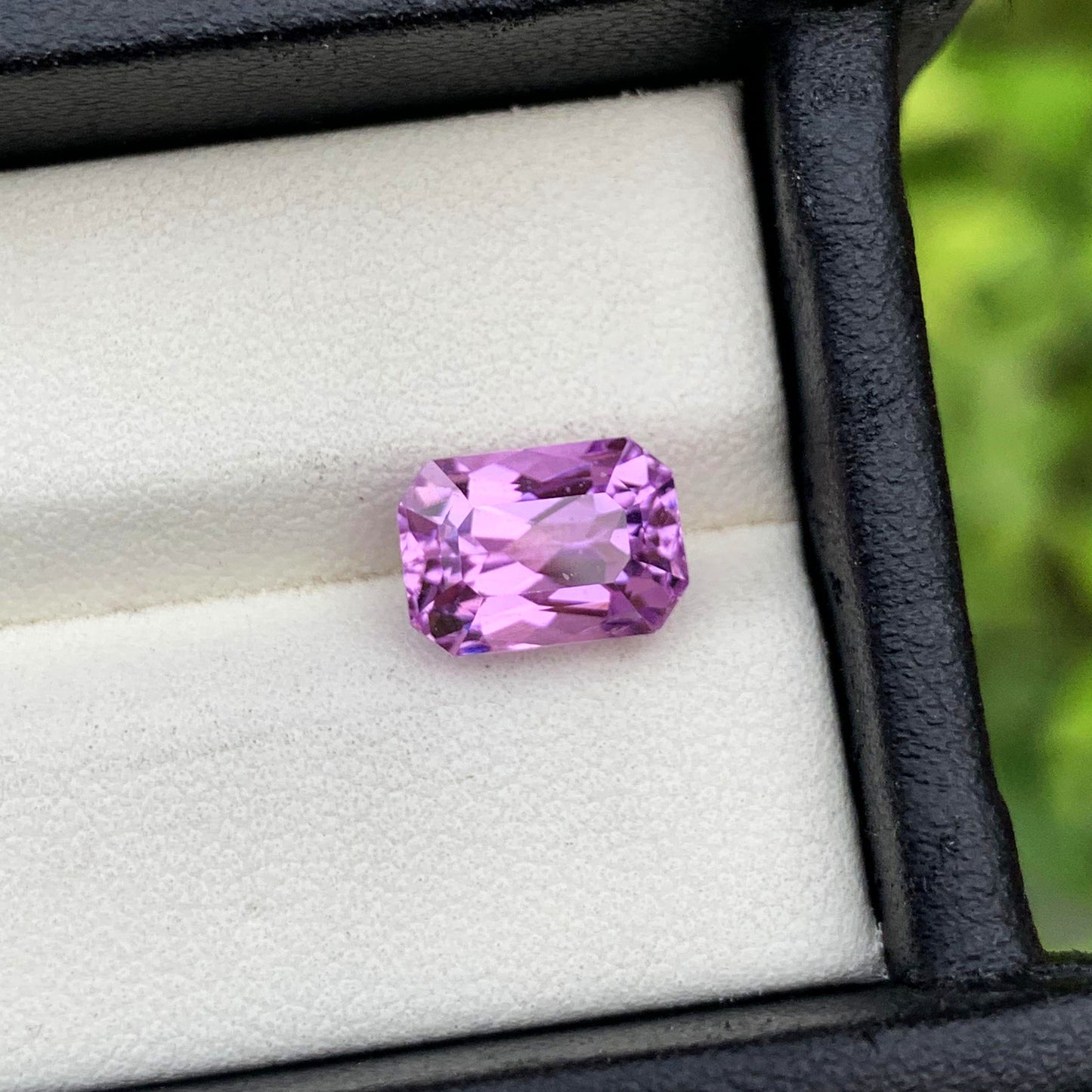 Ring Size Kunzite Gemstone, Deep Lilac Kunzite Stone, 3.80 CT