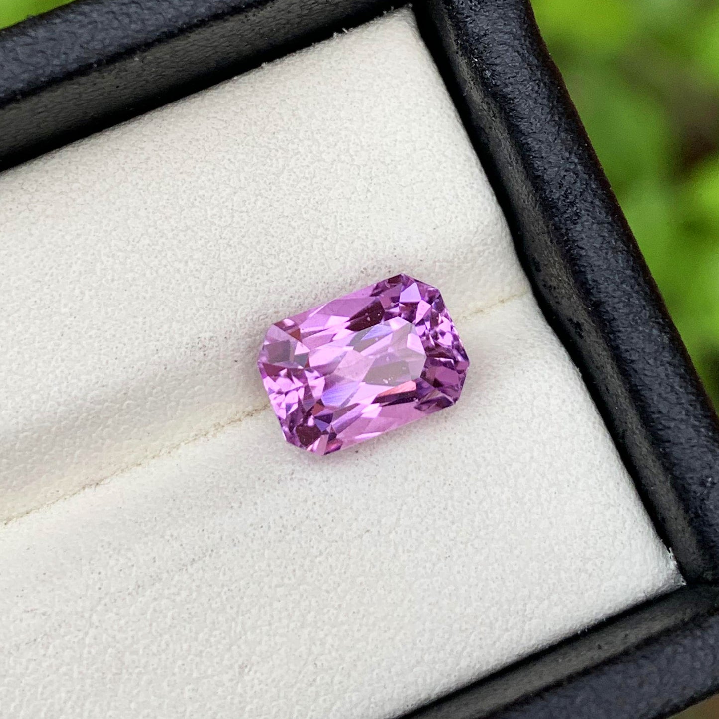 Ring Size Kunzite Gemstone, Deep Lilac Kunzite Stone, 3.80 CT