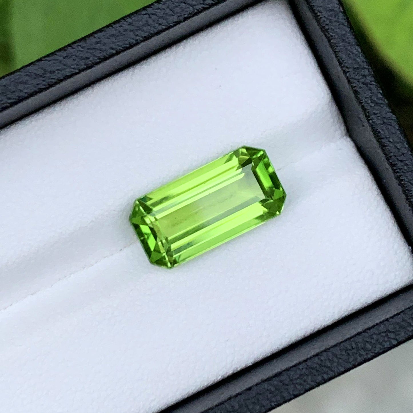 Apple Green Peridot Stone For Jewelry Making, Emerald Cut Peridot Gemstone