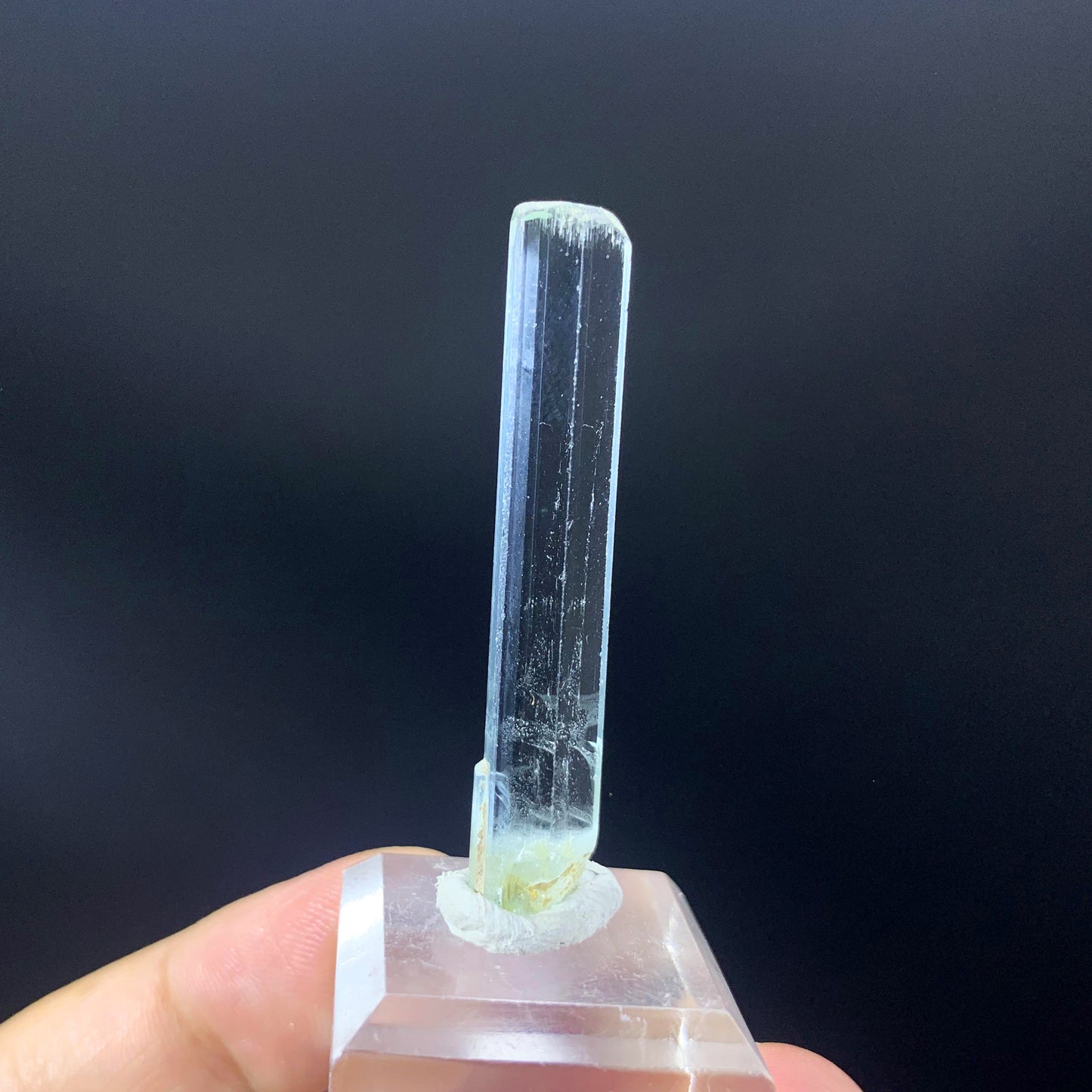 Raw Aquamarine Pendant Crystal, Natural Aquamarine Crystal, Light Blue Aquamarine Stone