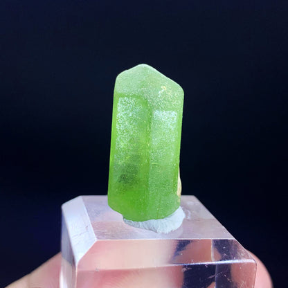 Natural Peridot Crystal, Green Peridot Pendant, Raw Peridot For Jewelry Making