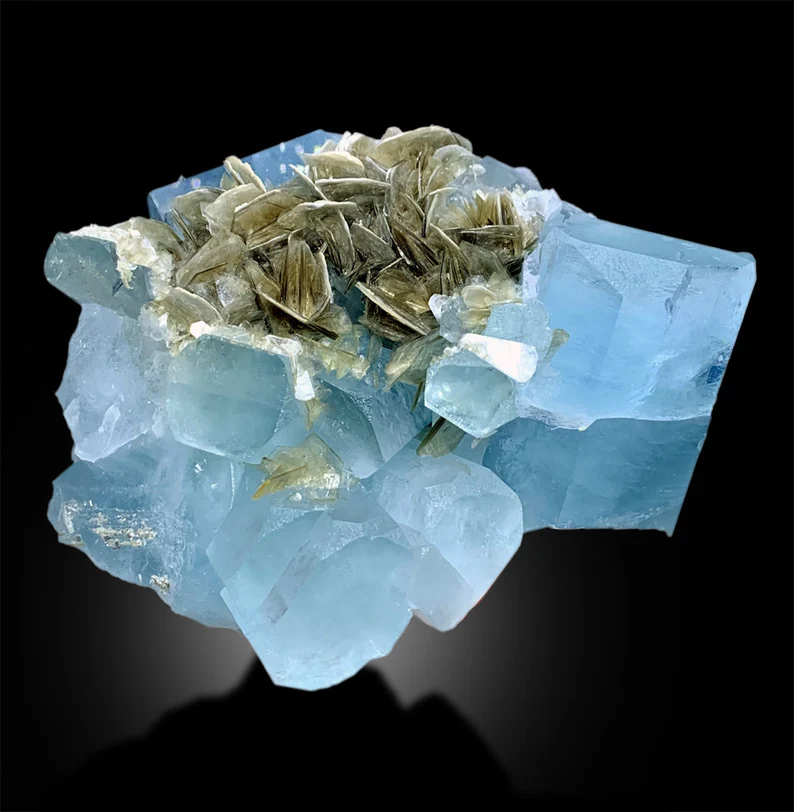 Aquamarine Specimen, Aquamarine Crystals, Aquamarine with Mica, Aquamarine Cluster, Aquamarine from Pakistan, Raw Aquamarine, 998 gram
