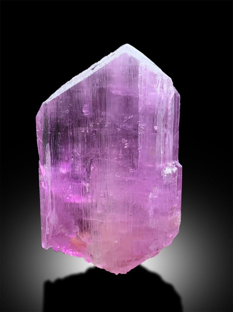 Pink Kunzite Crystal, Kunzite Gemstone, Kunzite Stone, Kunzite Specimen, Terminated Kunzite, Natural Kunzite, Kunzite for sale, 279 gram