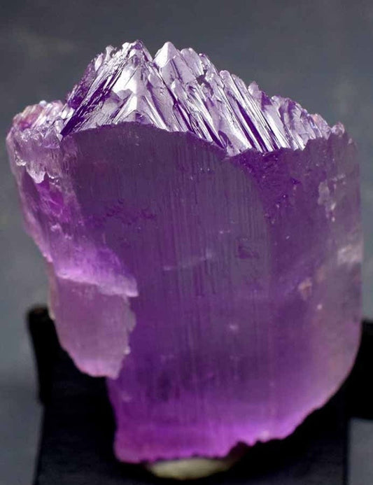 Kunzite Crystal, Damage Free Pink Kunzite Crystal with Complex Mountain Shape Terminations, Kunzite Gemstonw, Raw Kunzite 126 g, 86*48*15 mm