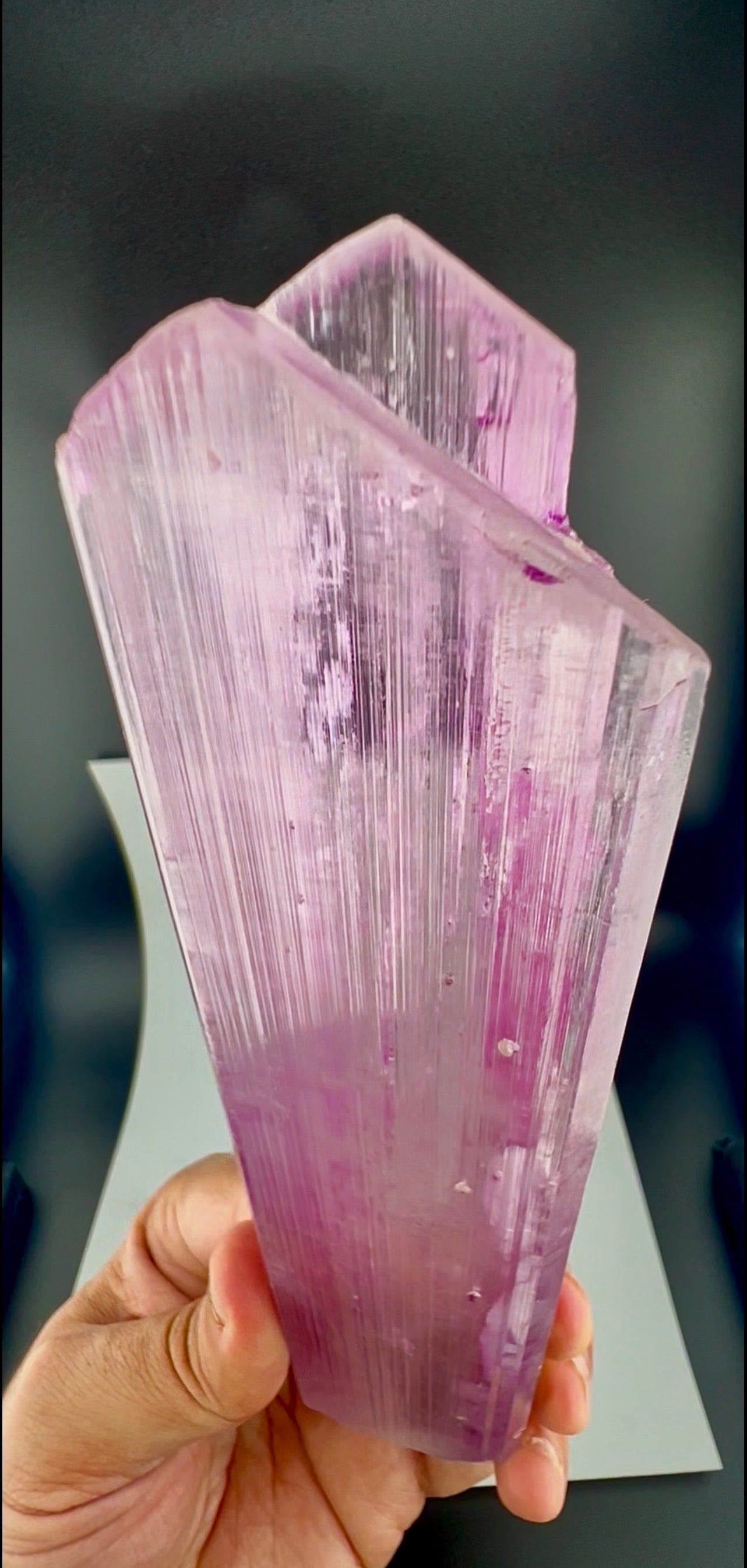 Natural Pink Kunzite Crystal from Afghanistan, 331 gram
