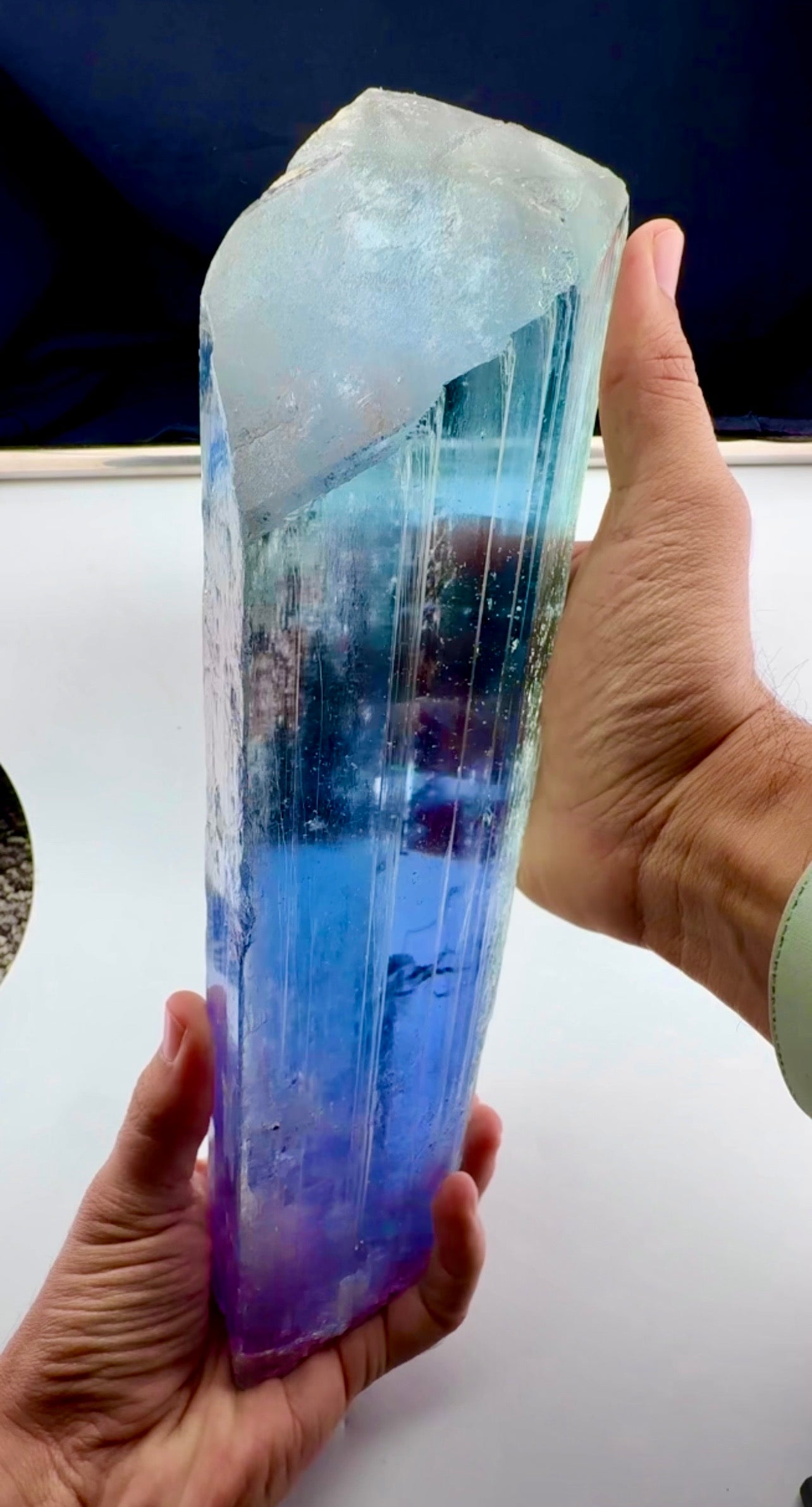 Spodumene Kunzite Crystal for Faceting - 4020 gram