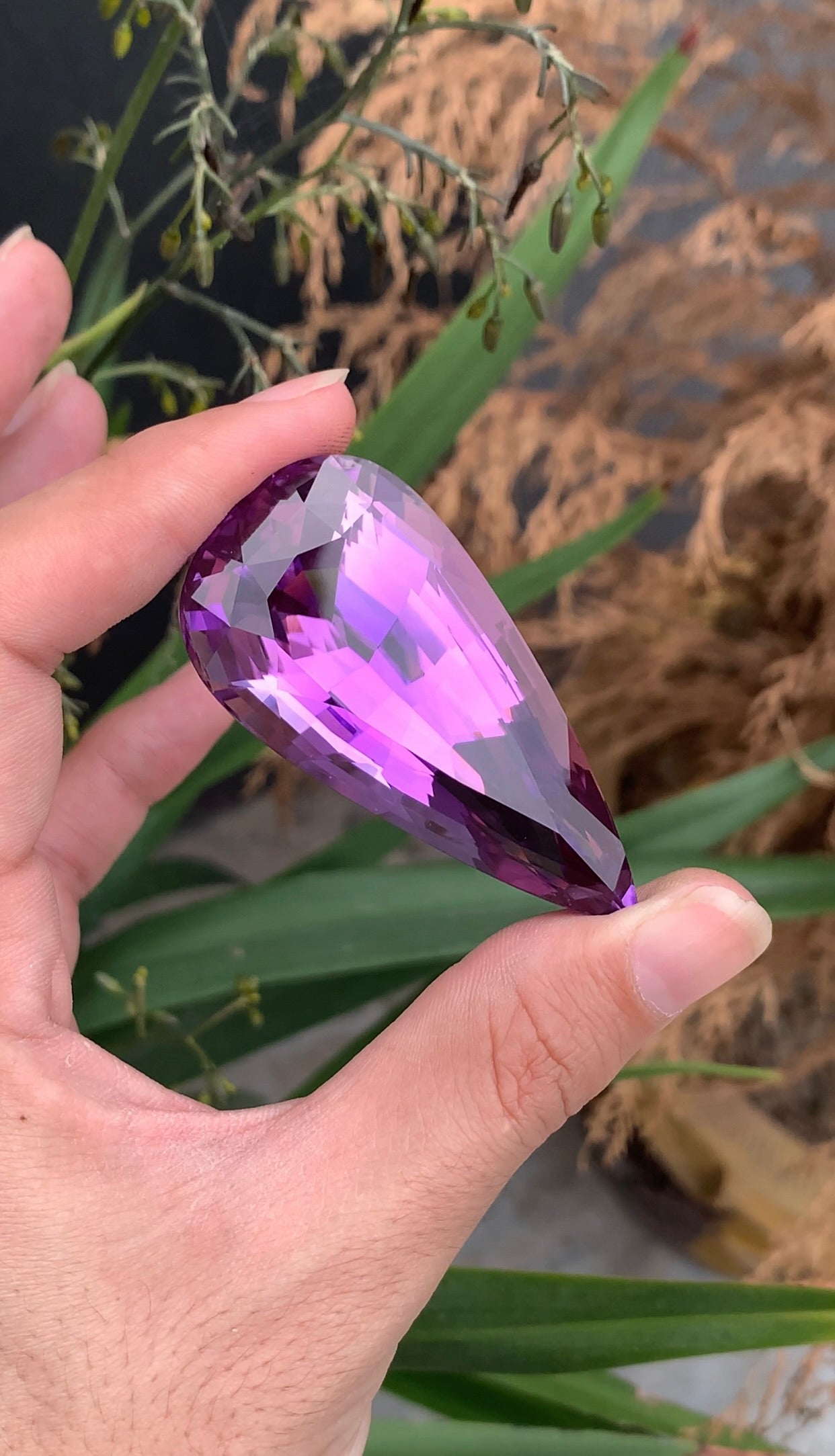 Natural Deep Pink Kunzite Gemstone – 300 Ct Afghan Pear Cut Kunzite – Massive Collector Gem , Museum Size Stone