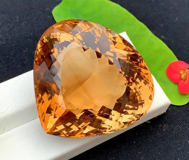 Triangle Shape Champagne Topaz Gemstone, Loose Gemstone, Topaz Faceted Stone, Handmade Jewellry, Topaz Jewellry - 297.30 CT