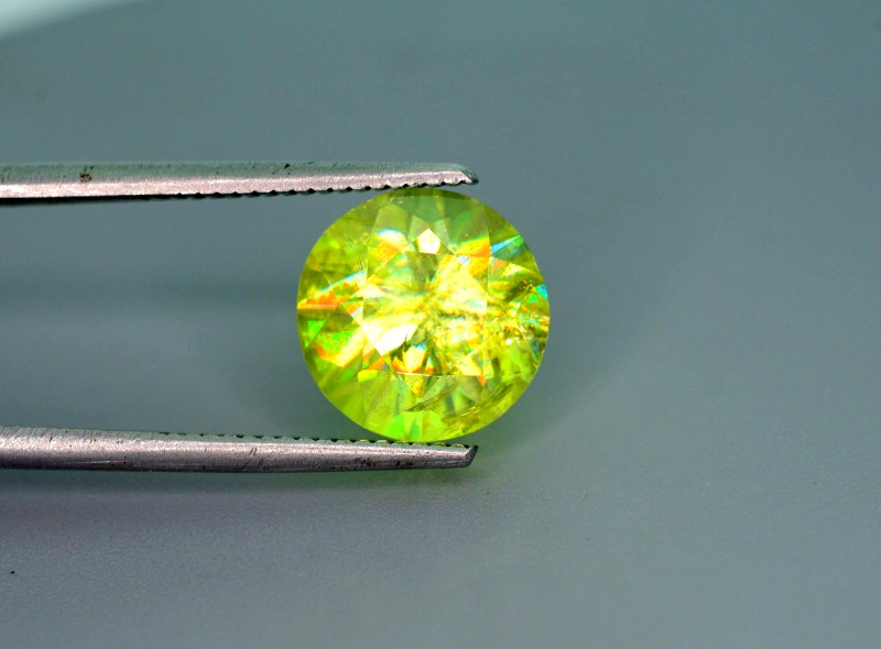 Round Cut Yellow Sphene Gemstone, Great Dispersion Sphene Gemstone, Loose Gemstone - 5.45 CT