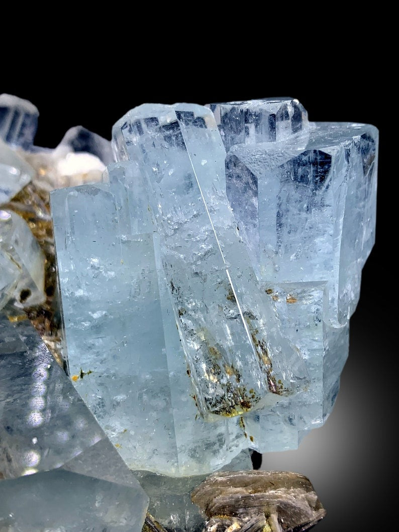 Blue Aquamarine Crystals Cluster With Muscovite Mica Mineral Specimen From Gilgit Baltistan Pakistan - 672 gram