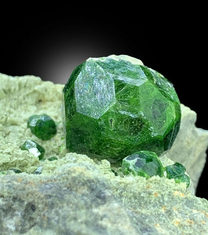 Demantoid Garnet, Green Garnet, Garnet Crystals, Demantoid Garnet Specimen, Crystal Cluster, Mineral Specimen, Garnet on matrix, 228 gram