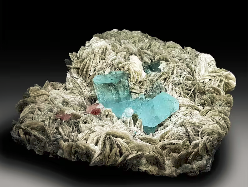 Aquamarine Crystals, Pink Apatite, Muscovite Mica, Aquamarine Specimen, Apatite Crystal, Combo Mineral, Mineral Specimen, Raw Stone, 1380 g