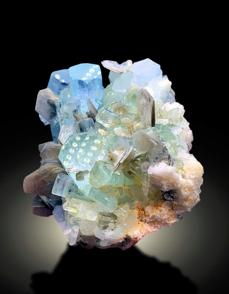 Natural Blue Color Aquamarine Cluster with Muscovite Mica, Aquamarine Bunch, Aquamarine from Nagar valley Gilgit Pakistan - 510 gram