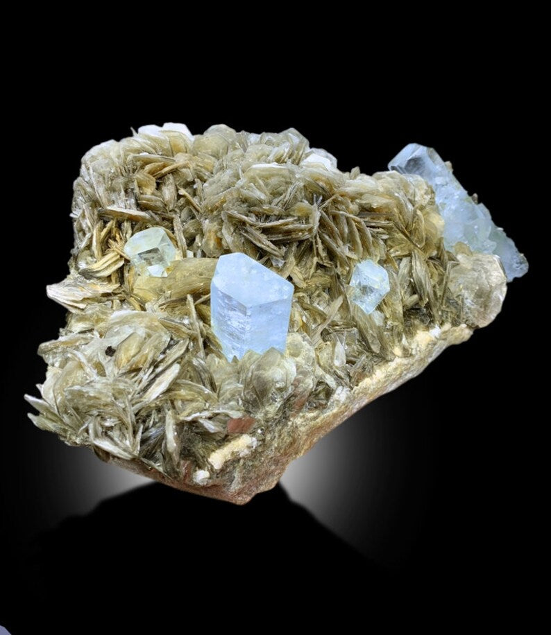 Aquamarine Specimen, Aquamarine Crystals on Muscovite Mica, Natural Aquamarine, Aquamarine for sale, Mineral Specimen, Raw Gemstone, 2125 g