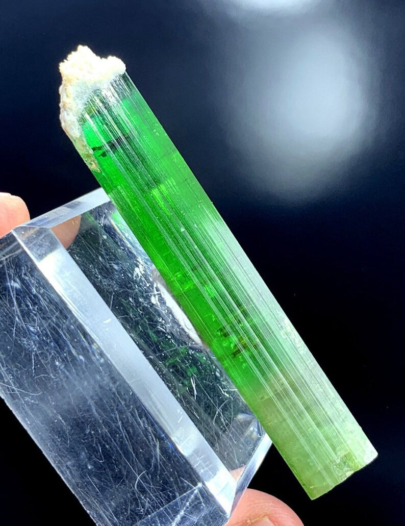 Natural Green Color Tourmaline Crystal, Raw Tourmaline, Terminated Crystal, Tourmaline Gemstone, Tourmaline from Paproke Afghanistan - 20 g