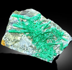 Natural Green Color Emerald Crystals on Matrix, Emerald Specimen, Emerald Cluster, Raw Mineral, Lustrous Emerald - 1500 gram