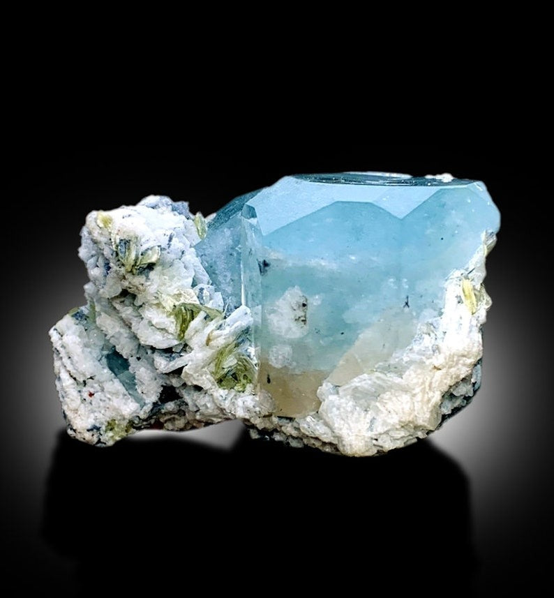 Aquamarine Specimen, Terminated Aquamarine Crystals with Cleavlandite Albite, Natural Aquamarine, Mineral Specimen, Raw Gemstone, 258 gram