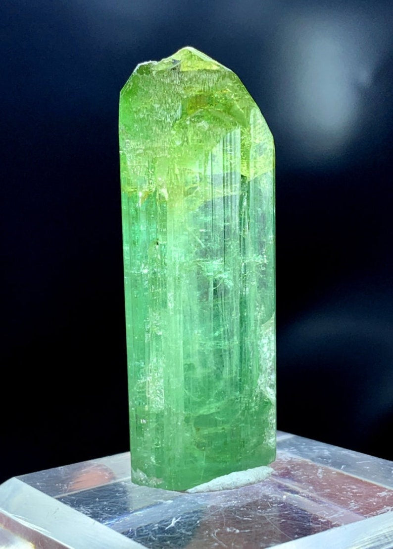 Green Tourmaline Crystal, Natural Tourmaine Crystal, Terminated Tourmaline, Raw Tourmaline, Tourmaline Gemstone, Crystal Specimen, 177.50cts