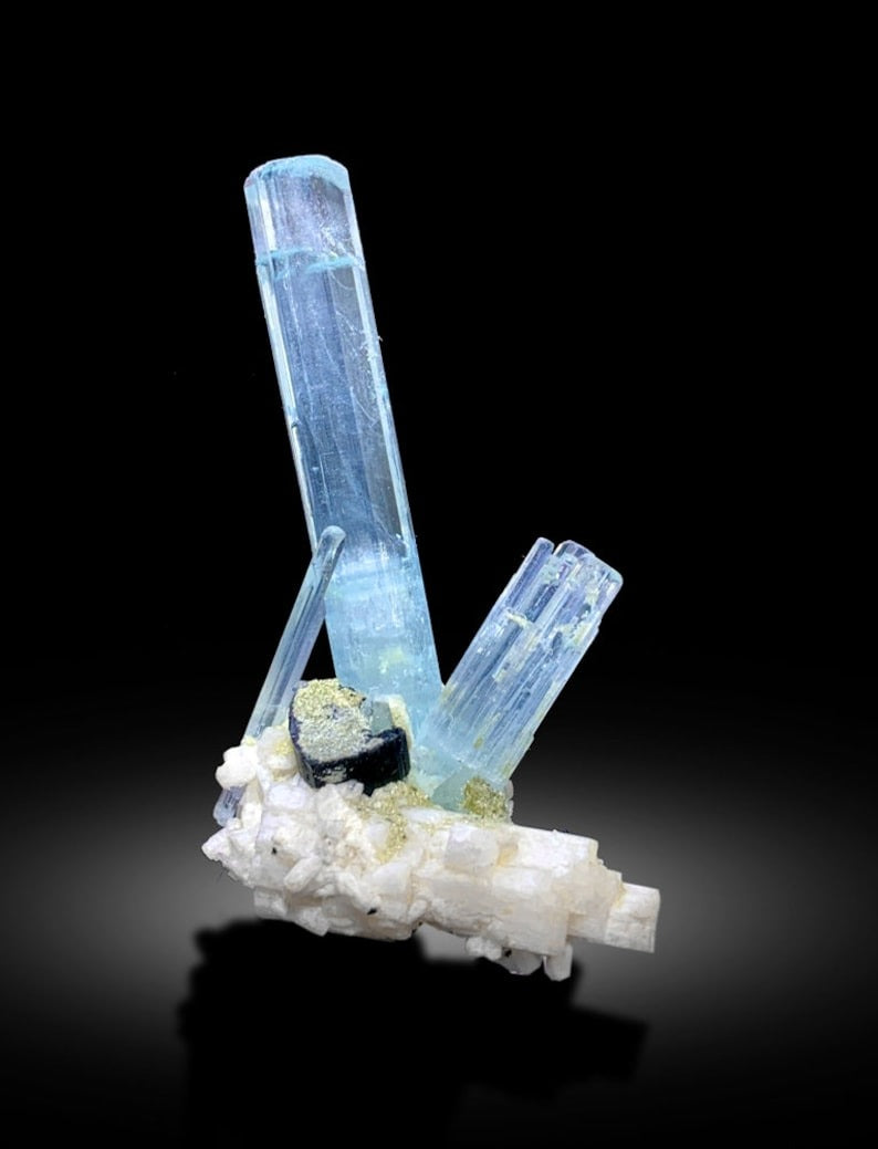 Sky Blue Aquamarine Crystals With Schorl and Albite, Mineral Specimen, Aquamarine Cluster, Aquamarine From Shigar Valley Pakistan - 22 gram
