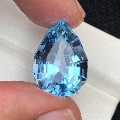 Pear Cut Topaz Loose Gemstone, Deep Blue Topaz Stone For Jewelry Making, Faceted Topaz Gemstone, Swiss Blue Topaz Cut Gemstone, 24 CT
