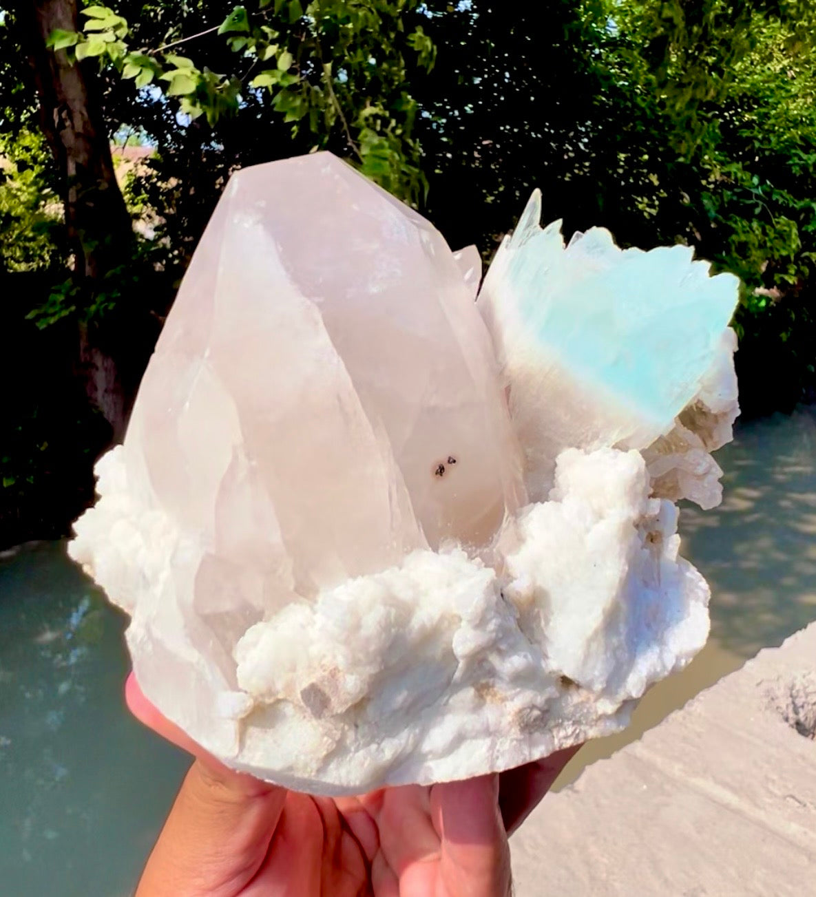 AquaMorganite crystal with Quartz and Albite from Pakistan, 1465 grams