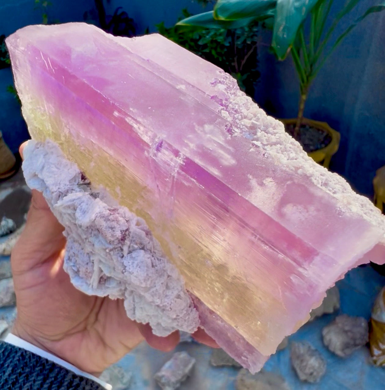 Spodumene var Kunzite with Cleavlandite Albite from Afghanistan, 1231 gram