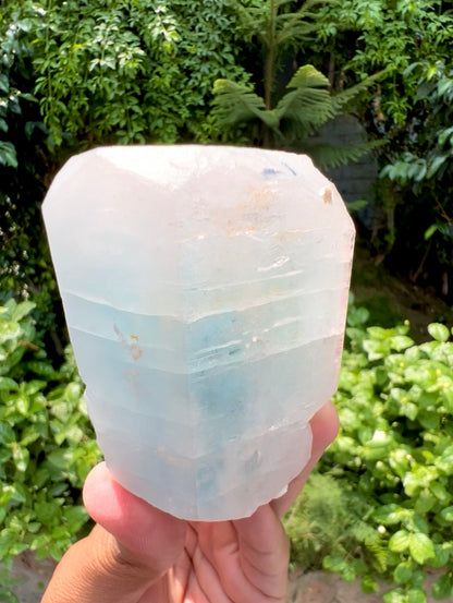AquaMorganite crystal from Pakistan, 360 gram