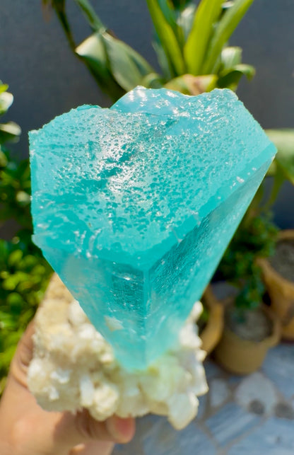 Aquamarine specimen from Pakistan, 570 gram
