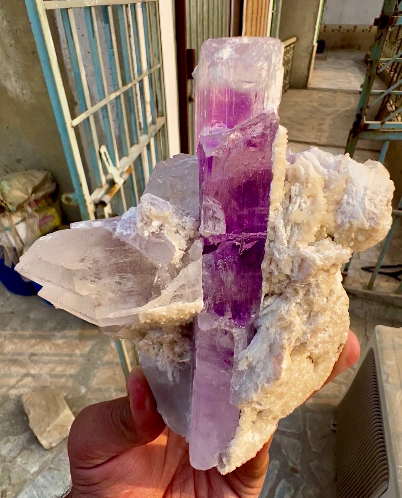 Kunzite Crystal with Quartz and Lepidolite from Afghanistan, 958 gram