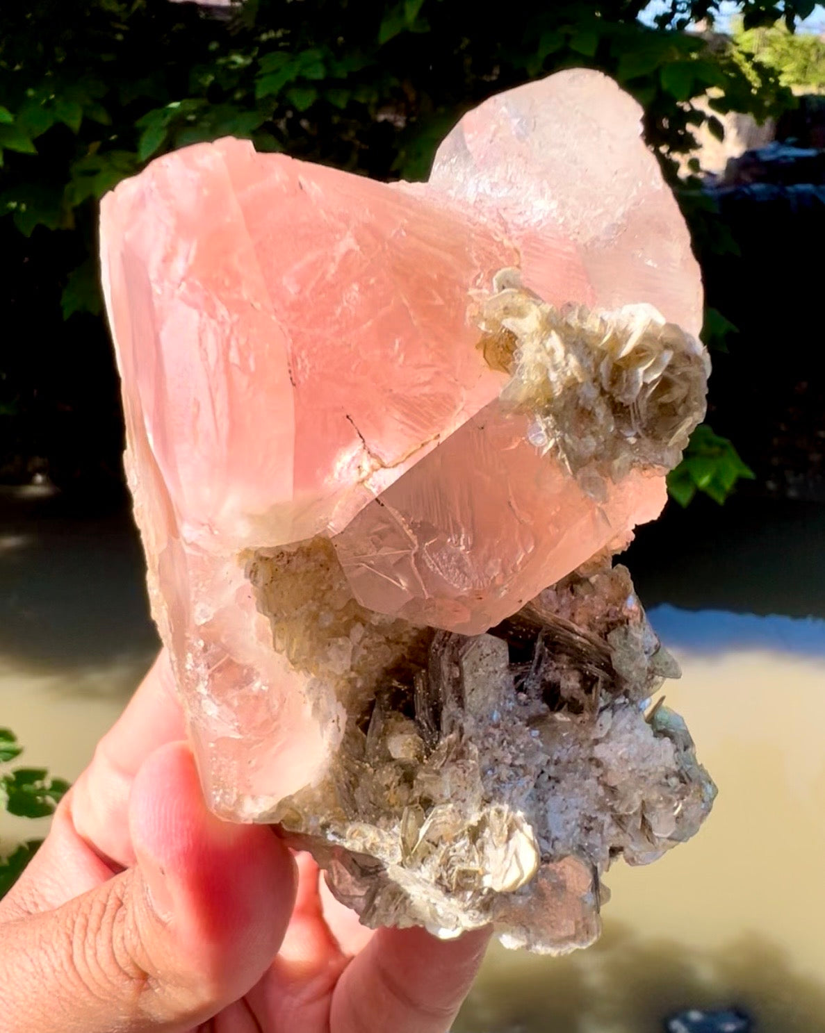 Pink Fluorite on Mica from Pakistan - 401 gram