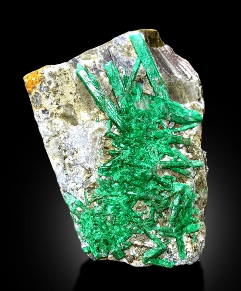 Natural Green Color Emerald Crystals on Matrix, Emerald Specimen, Emerald Cluster, Raw Mineral, Lustrous Emerald - 1500 gram