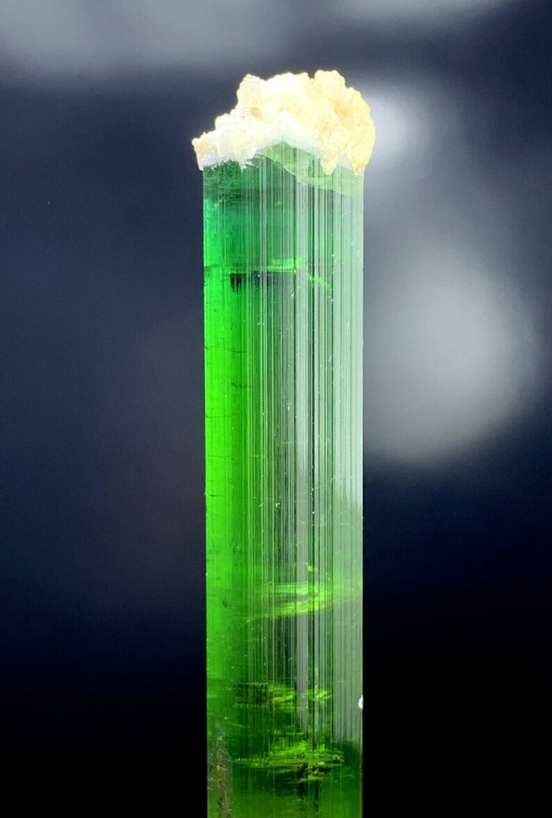 Natural Green Color Tourmaline Crystal, Raw Tourmaline, Terminated Crystal, Tourmaline Gemstone, Tourmaline from Paproke Afghanistan - 20 g