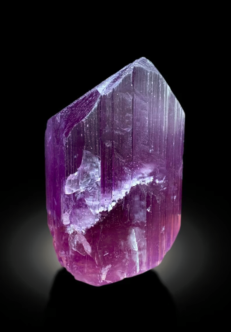 Top Grade Kunzite Crystal, Deep Pink color Kunzite Crystal, Natural Kunzite stone, Kunzite specimen, Raw Kunzite, Kunzite gemstone, 1108 g