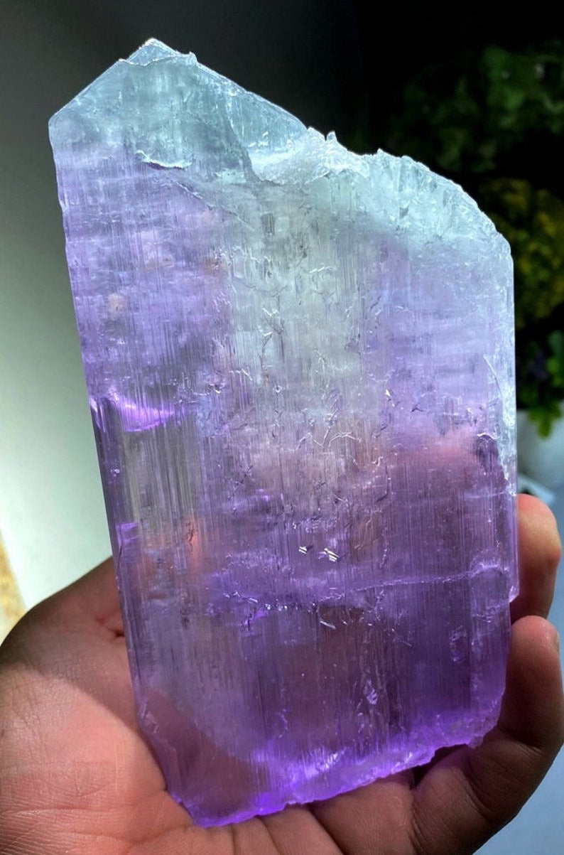 Bicolor Kunzite, Kunzite Crystal, Natural Kunzite, Healing Crystal Kunzite Gemstone, Kunzite Stone From Afghanistan 624 Gram , 165*86*17 mm