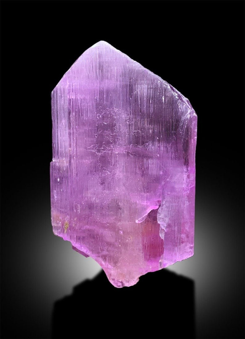 Pink Kunzite Crystal, Kunzite Gemstone, Kunzite Stone, Kunzite Specimen, Terminated Kunzite, Natural Kunzite, Kunzite for sale, 279 gram