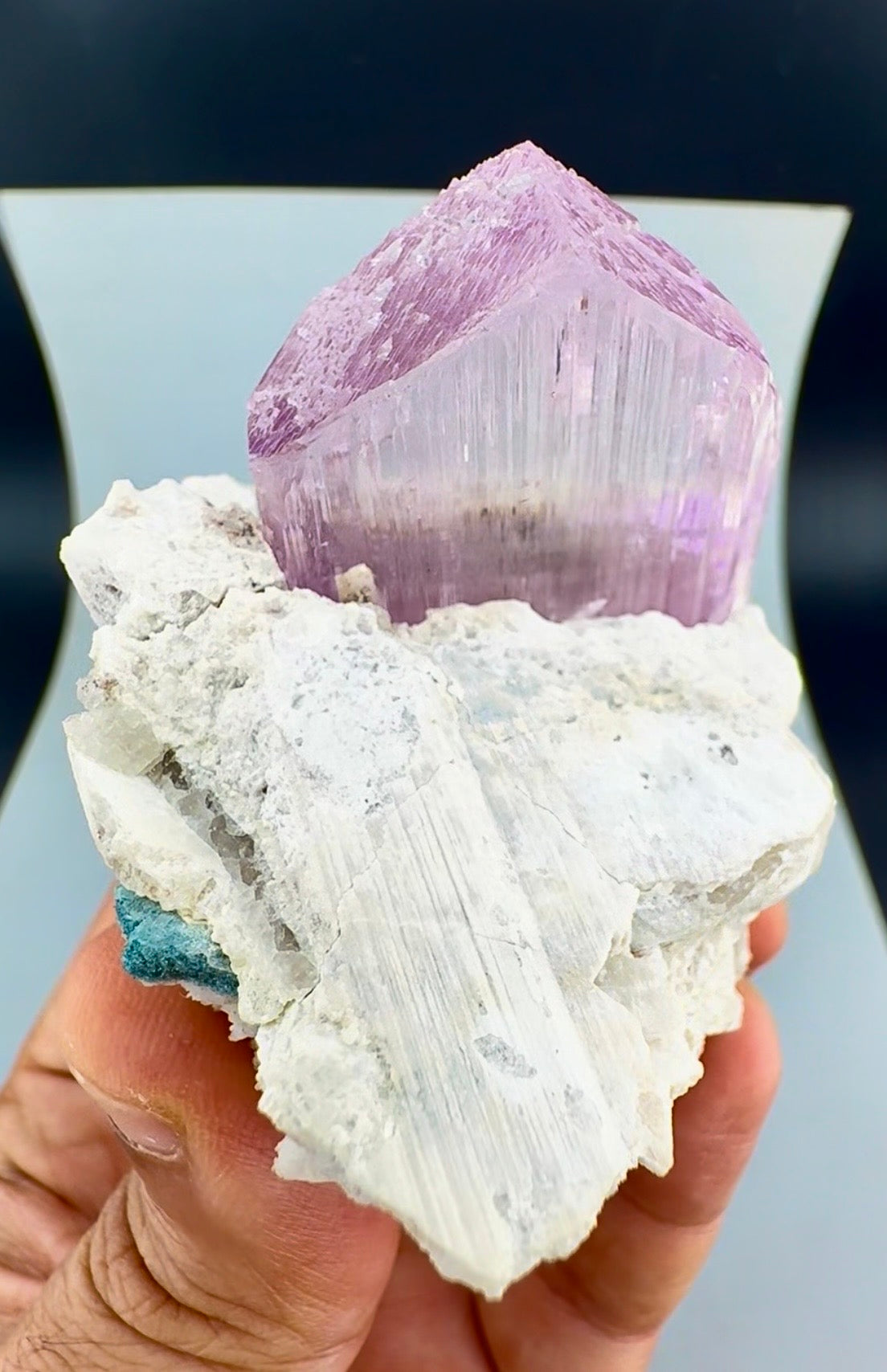 Pink Kunzite Specimen from Afghanistan, 155 gran