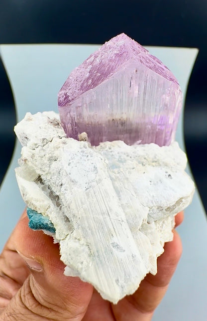 Pink Kunzite Specimen from Afghanistan, 155 gran