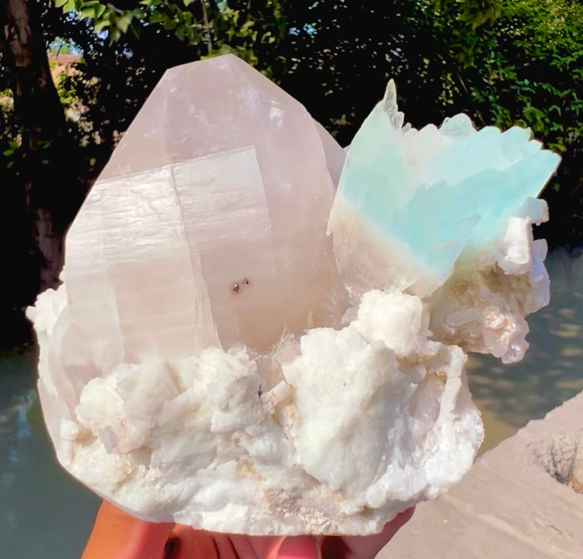 AquaMorganite crystal with Quartz and Albite from Pakistan, 1465 grams