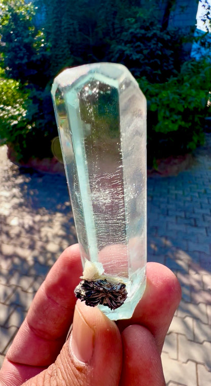 Aquamarine crystal with Hematite Flower from Pakistan, 48 gram